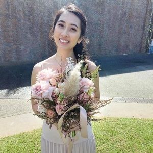 Meet your Posher, Linh